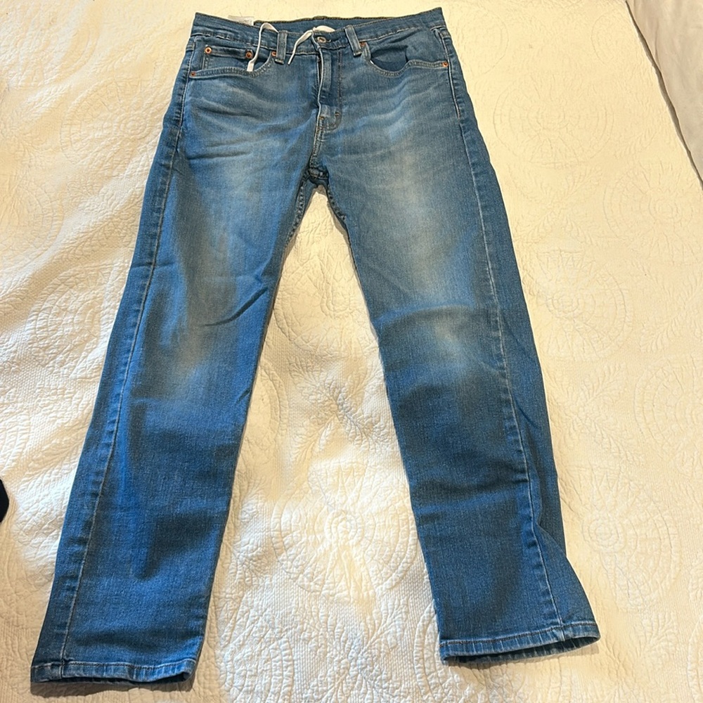 Men’s Levi’s pants with waist string on the inside